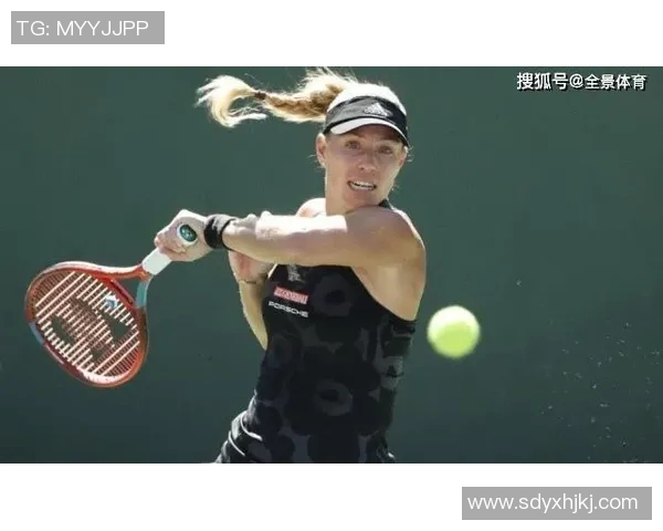 足球明星科贝尔的职业生涯成就与个人生活全景介绍